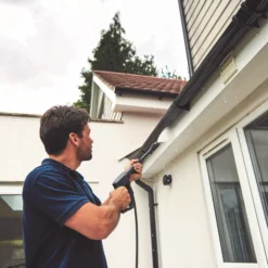 Bosch Universal Aquatak 135 KIT Corded Pressure Washer 1.9kW Universal Aquatak 135 KIT -Gardens And Landscaping bosch universal aquatak 135 kit corded pressure washer 1 9kw universal aquatak 135 kit4059952583624 07i bq