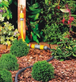 Hozelock Yellow Hose Pipe (L)10m -Gardens And Landscaping hozelock yellow hose pipe l 10m5010646058667 01i