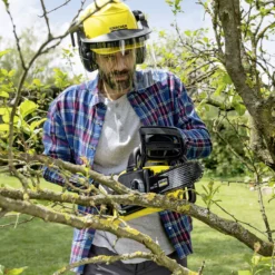 Karcher Garden Power 1.444-001.0 18V Cordless 300mm Chainsaw - BARE -Gardens And Landscaping karcher garden power 1 444 001 0 18v cordless 300mm chainsaw bare4054278548937 04i bq