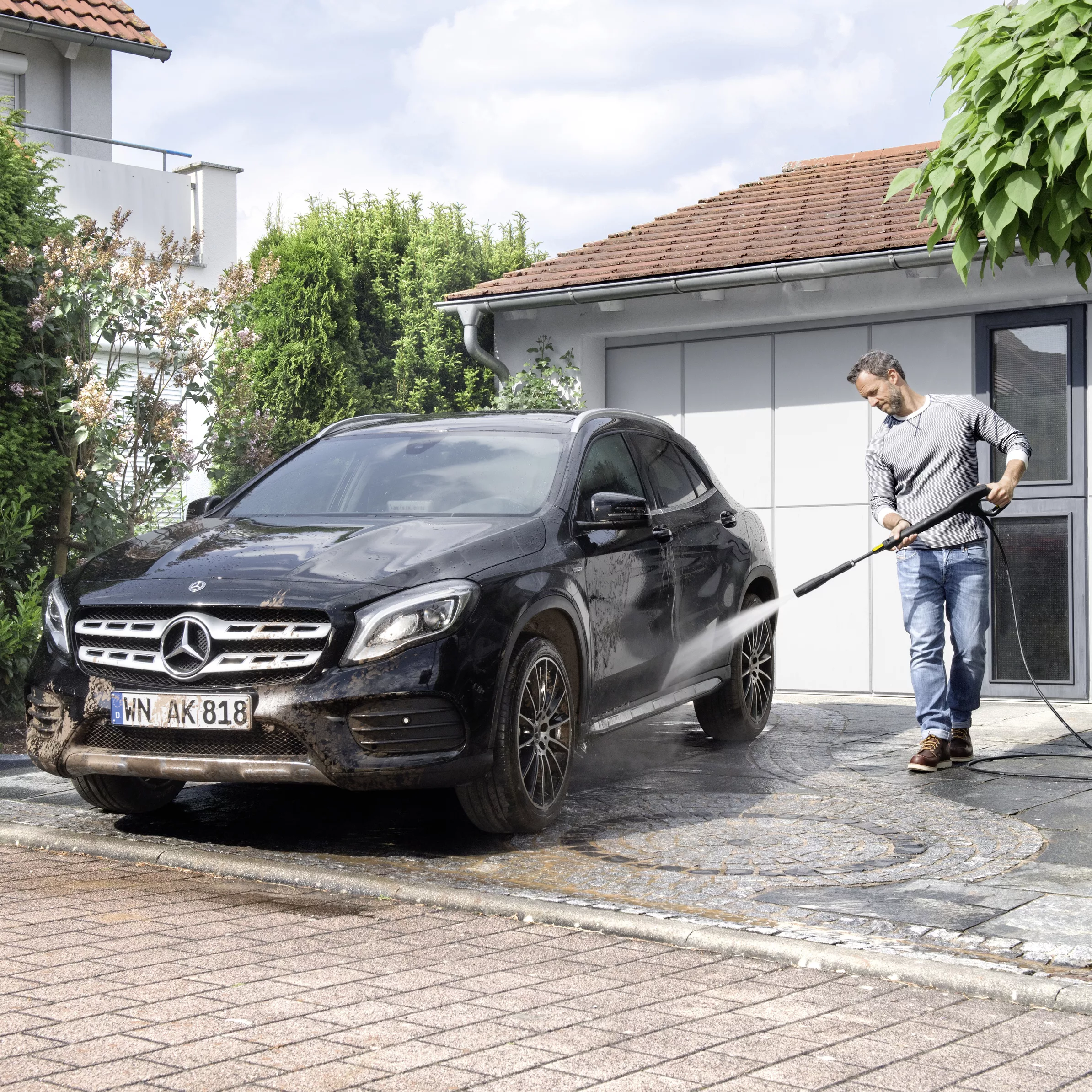 Kärcher K7 Compact Corded Pressure Washer 2.8kW 14470510 12 Kärcher K7 Compact Corded Pressure Washer 2.8kW 14470510 - Image 10