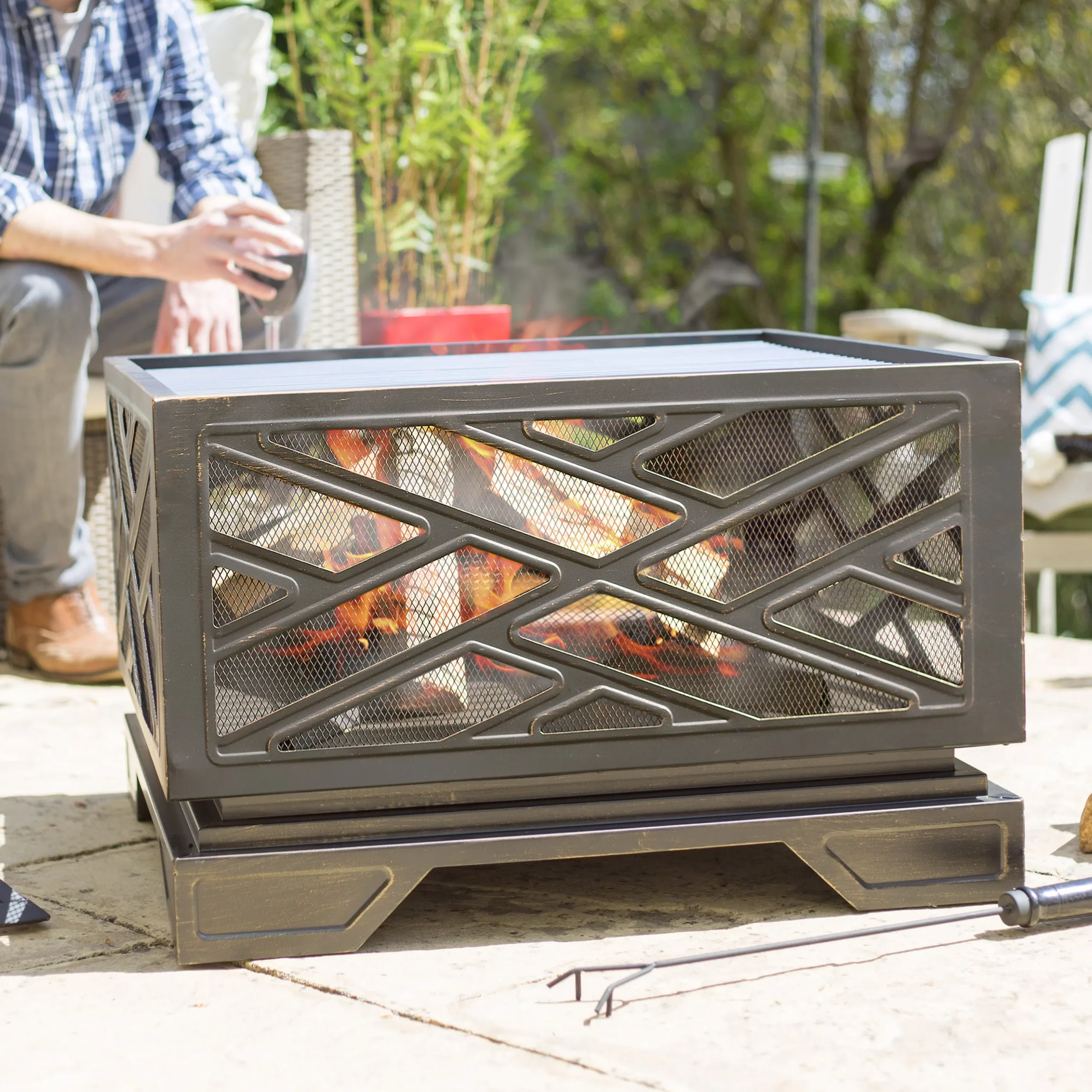 La Hacienda Brooklyn Steel Firepit 6 La Hacienda Brooklyn Steel Firepit - Image 4