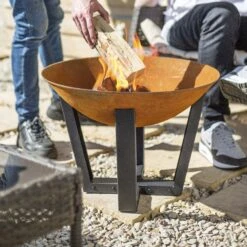 La Hacienda Icarus Cast Iron & Steel Firepit -Gardens And Landscaping la hacienda icarus cast iron steel firepit5055025585297 03i BQ