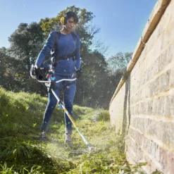 Mac Allister 33cc Petrol MBCP33-4 Brushcutter -Gardens And Landscaping mac allister 33cc petrol mbcp33 4 brushcutter5059340124322 01i