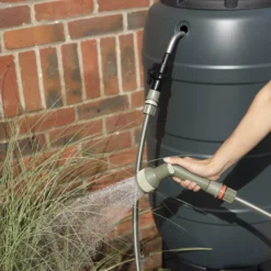 Mac Allister 400W Water Butt Pump -Gardens And Landscaping mac allister 400w water butt pump5059340250137 03i