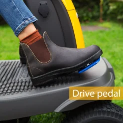 Stiga Battery-powered Ride-on Lawnmower 48V 17 Stiga Battery-powered Ride-on Lawnmower 48V -Gardens And Landscaping stiga battery powered ride on lawnmower 48v8008984852570 25c