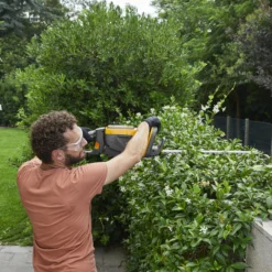 Stiga HT 500e / 278300008/ST3 48V 580mm Cordless Hedge Trimmer - BARE 14 Stiga HT 500e / 278300008/ST3 48V 580mm Cordless Hedge Trimmer - BARE -Gardens And Landscaping stiga ht 500e 278300008 st3 48v 580mm cordless hedge trimmer bare8008984854949 02i